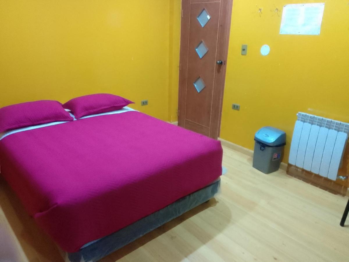 Hostal Sin Fronteras 우유니 외부 사진